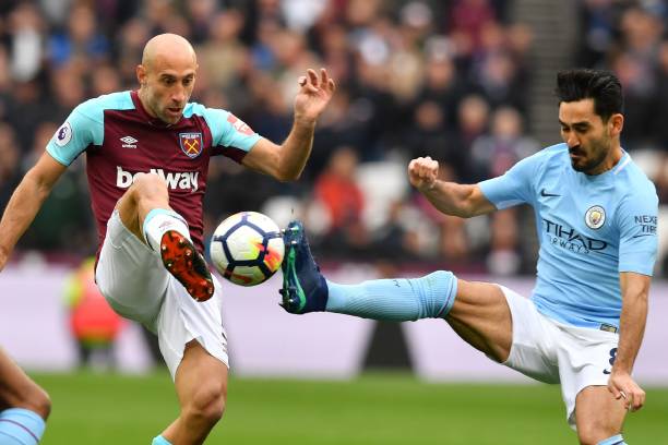 双方很快进 双方很快进