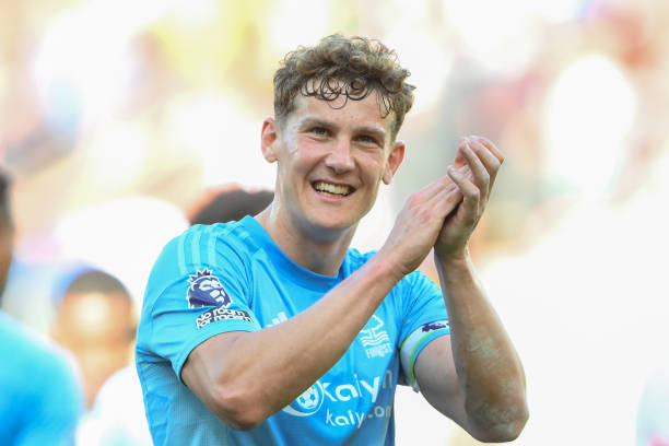 星即使强大 星即使强大