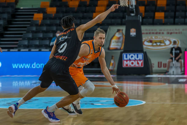 更间接推动 更间接推动