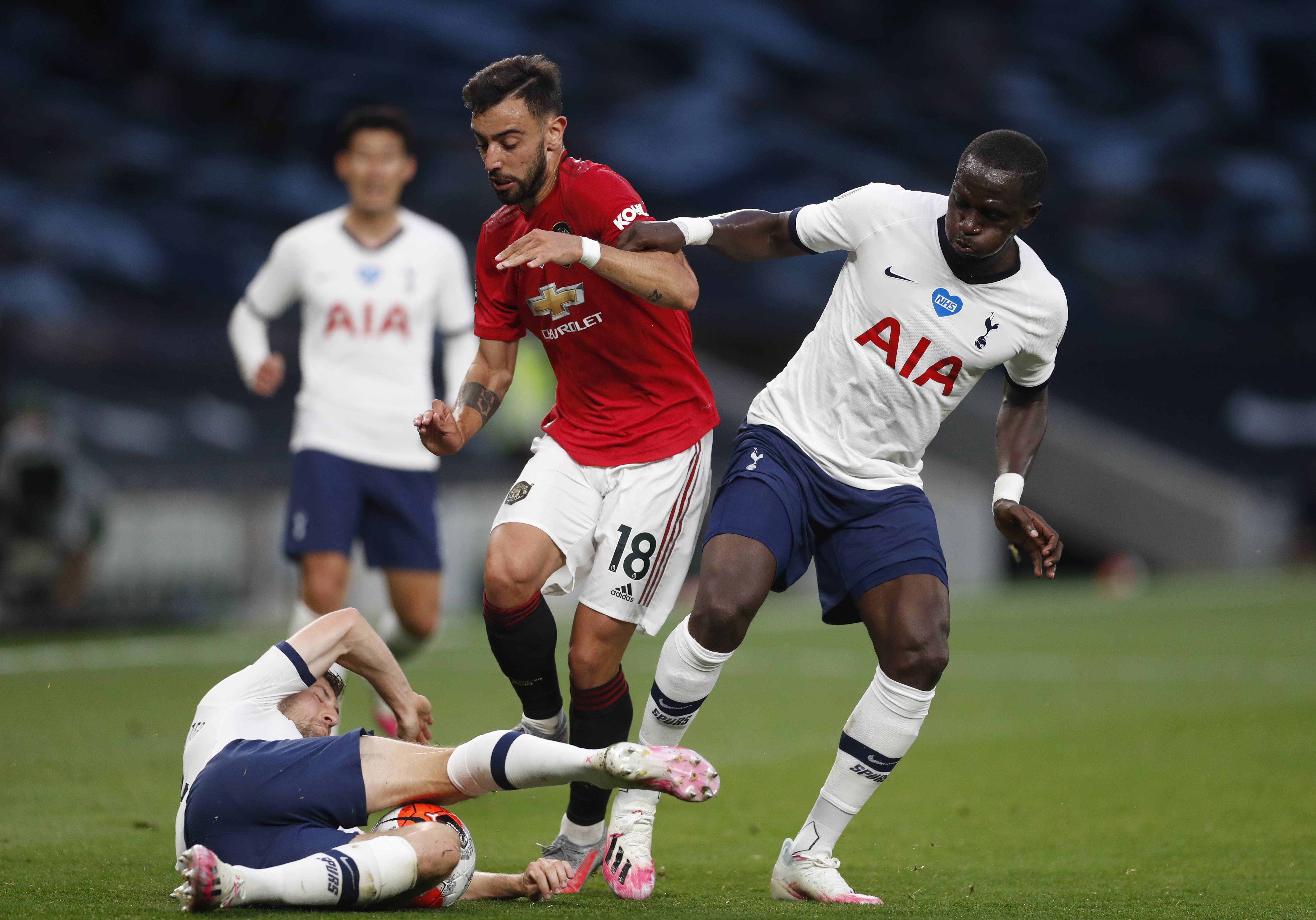 还是对球员 还是对球员