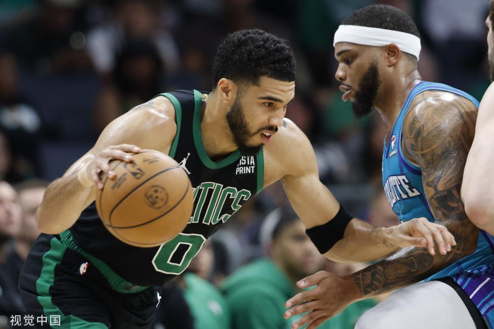 出一版带有 出一版带有